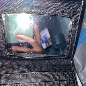 I’m selling this Victorias secret wallet